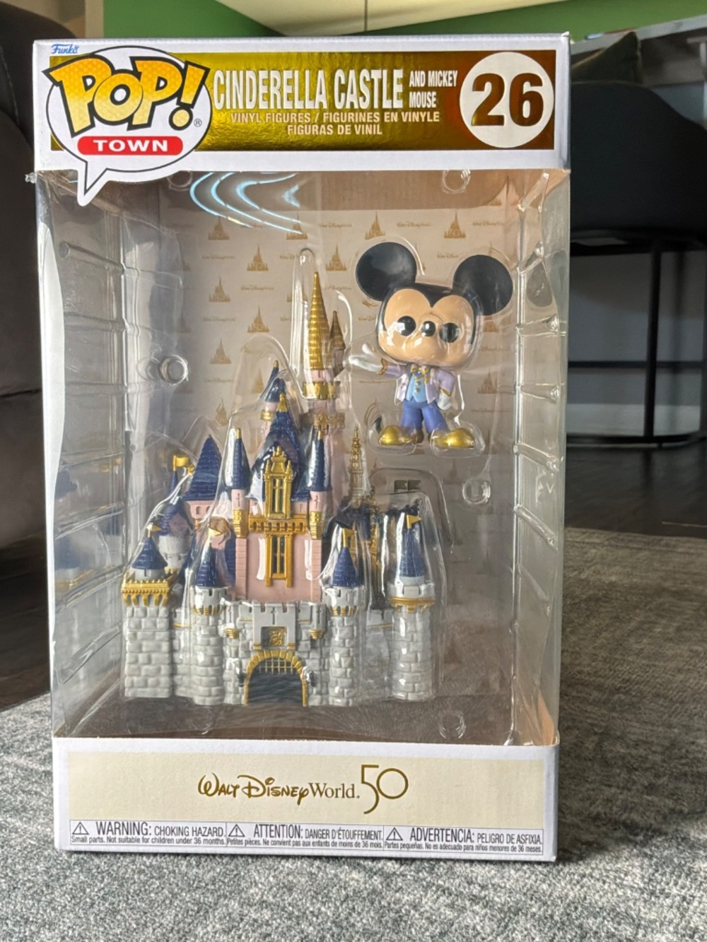 Funko Pop Town Cinderella Castle Mickey Mouse #26 Disney World 50th